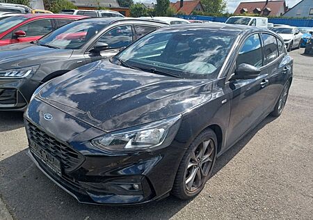 Ford Focus 1,5 ** ST Line / AUTO ** mit Garantie