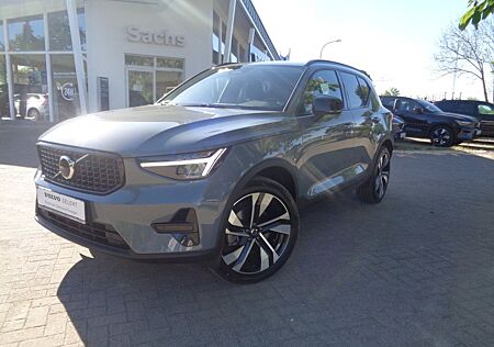 Volvo XC 40 XC40 B4 Benzin Plus Dark Automatik