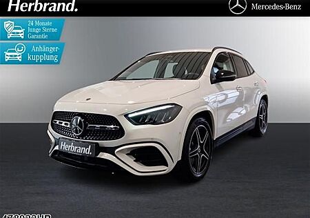 Mercedes-Benz GLA 200 AMG Night AHK DISTRONIC 19" Kamera Alarm