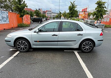 Renault Laguna 1.6 | TÜV 05/27 | Klima | So und Wi Räder