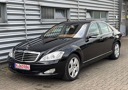 Mercedes-Benz S 320 CDI 4Matic/1.HAND/SCHECKHEFT BEI MB
