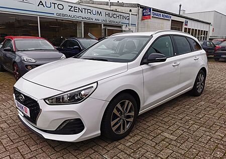 Hyundai i30 cw YES!**HU AU NEU**AUTOMATIK**