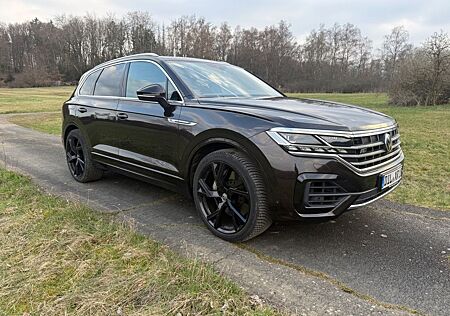 VW Touareg Volkswagen 4.0 V8 TDI SCR 310kW 4MOTION Tiptronic -