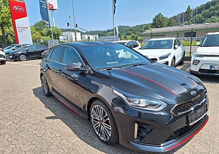 Kia Cee'd Ceed GT 1,6 GDI NAV+2xSHZ+2xPDC+18"