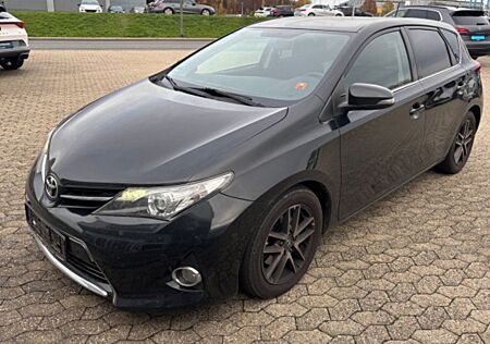 Toyota Auris 2.0 D-4D Edition