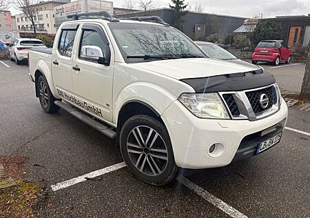 Nissan Navara 3.0 V6