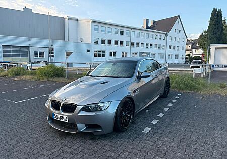 BMW M3 E93 Cabrio V8