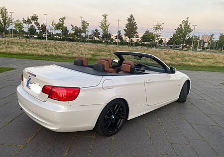 BMW 330d Cabrio Edition Exclusive Edition Exclusive