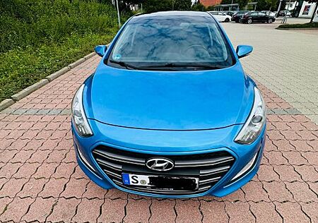 Hyundai i30 Premium,blue, Pano,1.6 CRDi, Autom,81kW, DCT