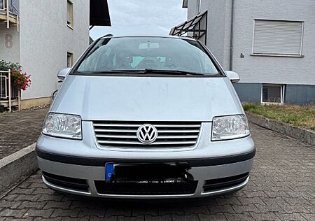 VW Sharan Volkswagen 2.0TDI (DPF) Comfortline Comfortline