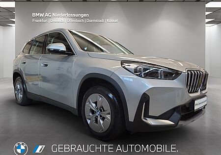 BMW iX1 xDrive30 Driv.Assist+ LiveCockpitProf LED