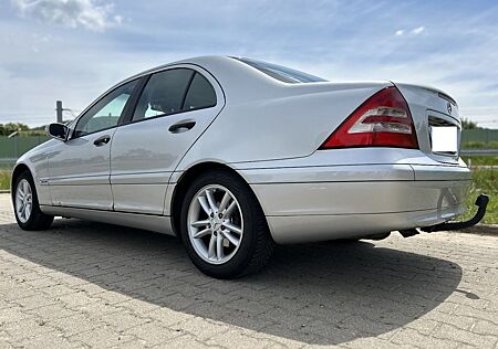Mercedes-Benz 220 C CDI