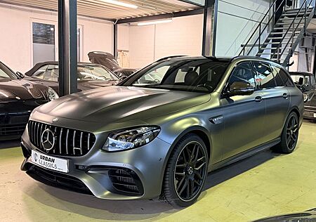 Mercedes-Benz E 63 AMG E63 S T 4-Matic *CARBON KERAMIK*CARBON PAKET*VOL