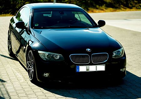 BMW 330d Cabrio - Klima, Leder, EBC, ST X , HR