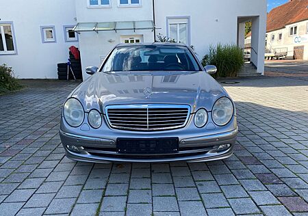 Mercedes-Benz E 280 E -Klasse Lim. CDI-AVANDGARDE-NAVI--