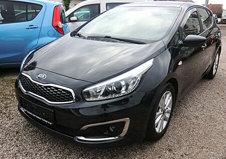Kia Cee'd / Ceed