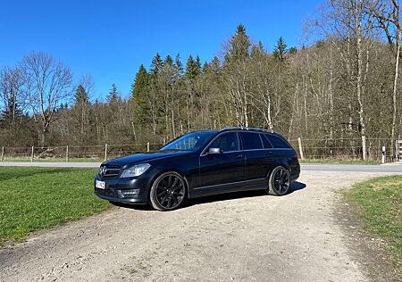 Mercedes-Benz 300 C300d 4-matic AMG