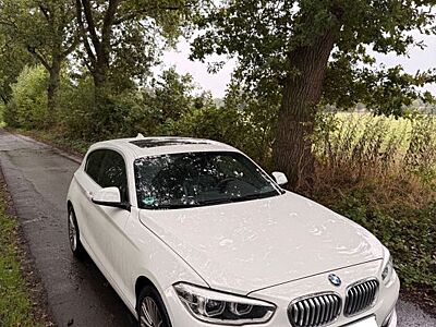 BMW 120i AUT+Leder+Carplay+LED+Harman/Kardon