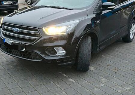 Ford Kuga 1,5 EcoBoost 4x2 110kW ST-Line ST-Line