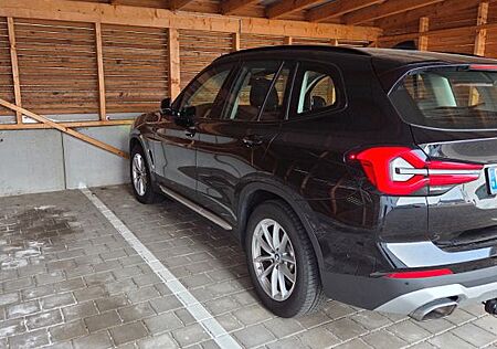 BMW X3 xDrive20d AT -