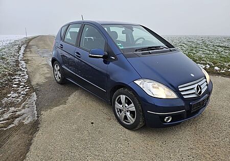 Mercedes-Benz A 180 AVANTGARDE BlueEFFICIENCY AVANTGARDE