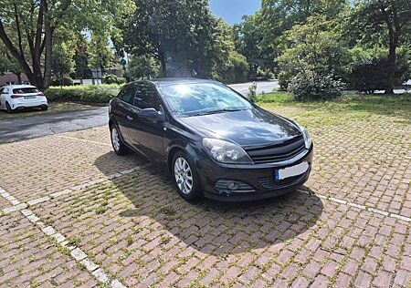 Opel Astra H GTC schwarz 90ps Benzin - BJ: 02/2009