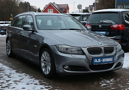 BMW 330i Touring *AUTOMATIK/PANO/LEDER/NAVI/XENON*