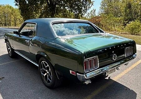 Ford Mustang 5.0 V 8 Coupé 302 Automatik