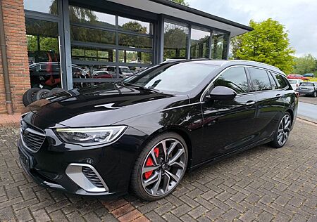 Opel Insignia B Sports Tourer GSi 4x4