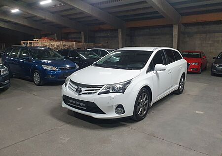 Toyota Avensis 2,2-l-D-4D Autom.Comfort / Kamera_Xenon
