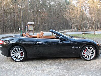 Maserati GranCabrio 4.7 V8, nur 26.800 km, Unfalfrei