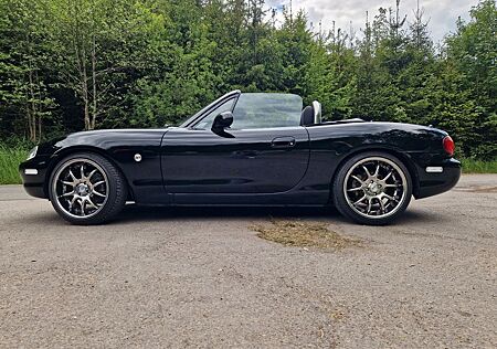 Mazda MX-5 NB, SCHWARZ TOP ZUSTAND, KEIN ROST, TÜV NEU