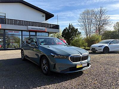 BMW 520d xDrive  Automatik/Kamera/Navi/Leder