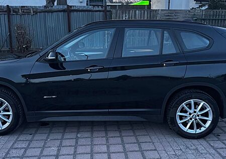 BMW X1 sDrive18i Advantage Automatik