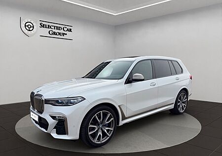 BMW X7 M50d *Individual* Pano*AHK*Laser*360