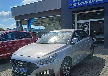 Hyundai i30 1.0T-GDi 48V 6iMT SELECT+8"-LINK RFK TEMP 16
