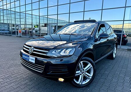 VW Touareg Volkswagen V6 TDI*R line*Pano*Xenon*Navi*20Zoll*Top