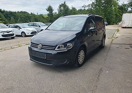 VW Touran Volkswagen Comfortline BMT