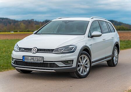 VW Golf Volkswagen 2.0 TDI DSG 4MOTION Alltrack Ahk, Virtual