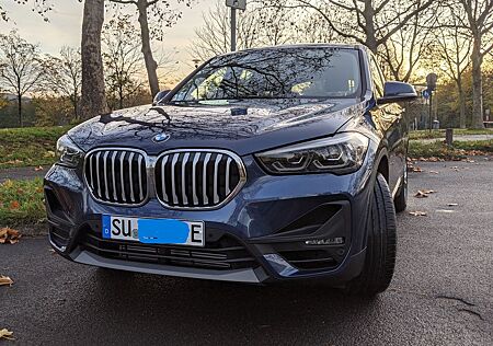 BMW X1 xDrive25e Advantage LED Navi PDC Winterreifen