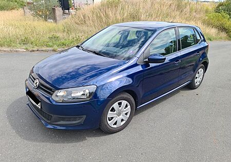 VW Polo Volkswagen 1.2 Trendline blau. TÜV/AU bis 04/2027.