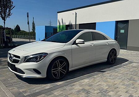 Mercedes-Benz CLA 180 -