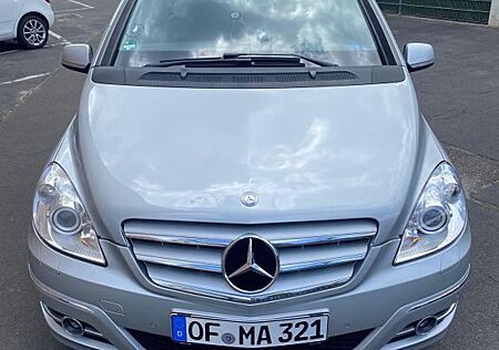 Mercedes-Benz B 200 CDI -