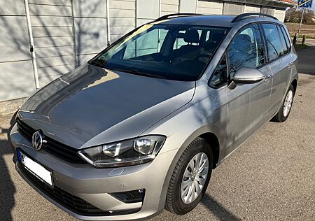 VW Golf Sportsvan Volkswagen 1.2 TSI 81kW Trendline Trendline