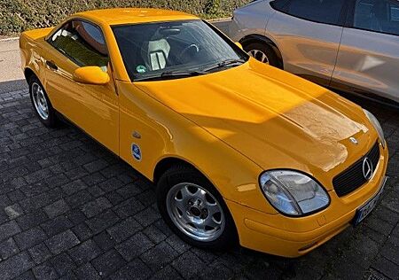 Mercedes-Benz SLK 200 -Cabrio