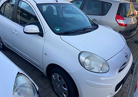 Nissan Micra Visia First