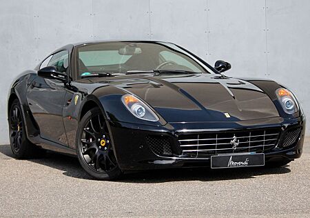 Ferrari 599 GTB Fiorano inkl. Kofferset