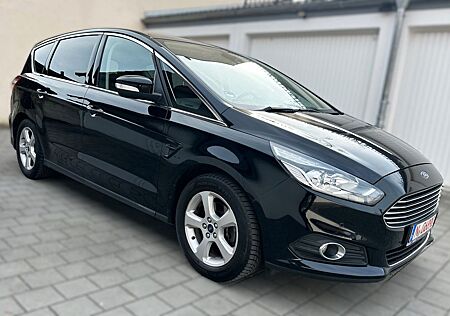 Ford S-Max *4x4 AWD*TITANIUM*1 HAND*
