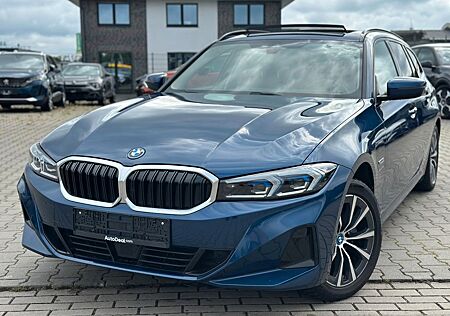 BMW 320 e xDrive* ACC Stop&Go*Panoramadach*Head Up