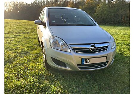Opel Zafira 2.2 direct Edition Automatik Edition